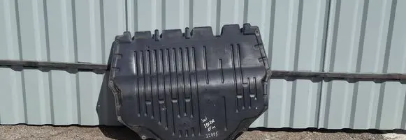 Seat Ibiza IV (6J,6P) Engine splash shield/under tray 6Q0825237AB