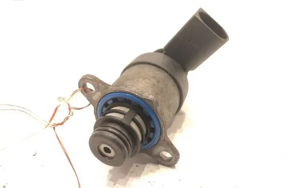 Seat Leon (5F) Fuel pressure regulator 0928400768
