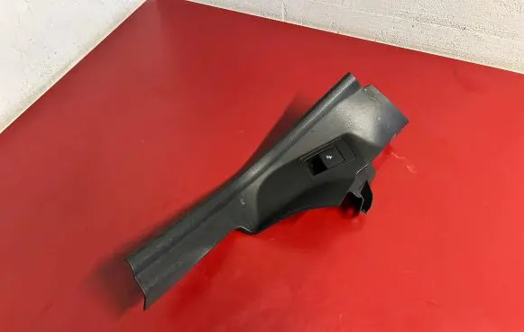 BMW X4 G02 Rear seat side bottom trim 7432100 51477432100
