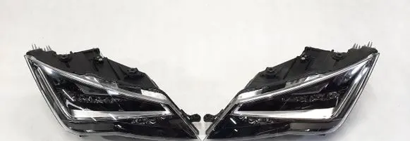 Seat Leon (5F) Headlights/headlamps set 5F1941007B
