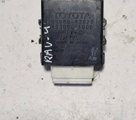 Toyota RAV 4 (XA30) Window wiper relay 8594042020 4230001000