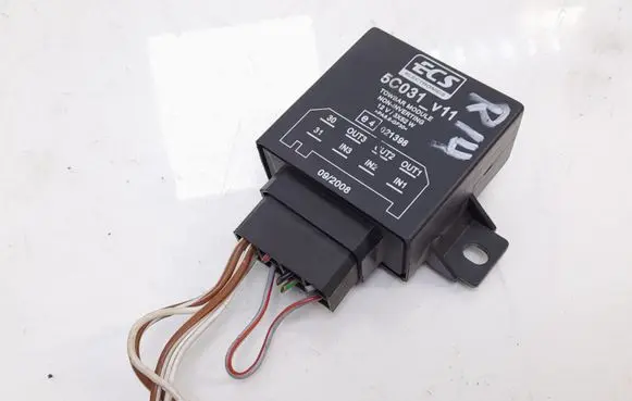 Audi A4 S4 B7 8E 8H Tow bar trailer control unit/module 5C031