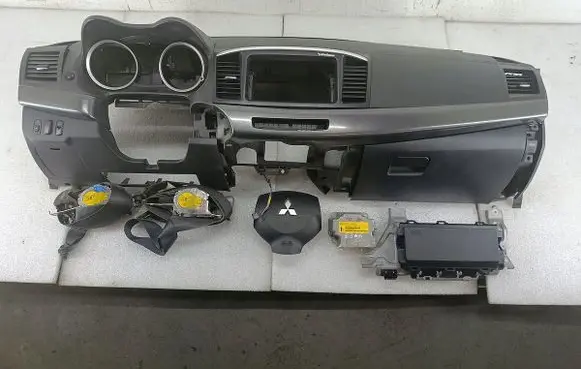 Mitsubishi Lancer X Dashboard 