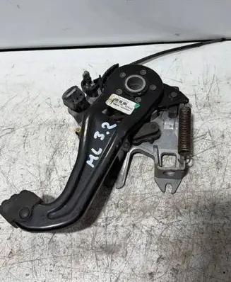 Mercedes-Benz ML W164 Handbrake/parking brake lever assembly A1644201184 Z00SQZ 78T99000
