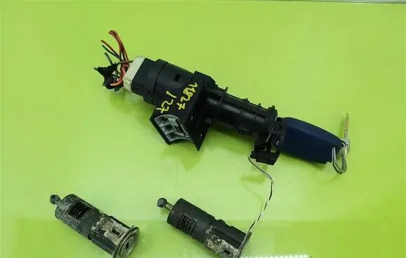 Fiat Stilo Ignition lock B36505521