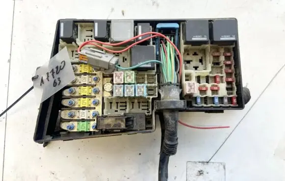 Ford Focus C-MAX Fuse box set 3m5t14k733 6y20513