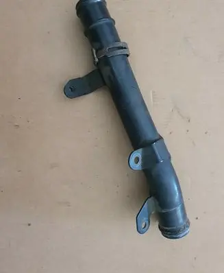 Volkswagen Amarok Engine coolant pipe/hose 2H0122051R