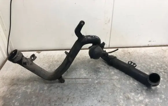Seat Leon (1P) Intercooler hose/pipe 1K0145762AT