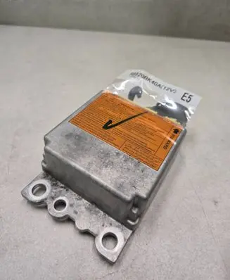 Nissan Qashqai Airbag control unit/module 98820BK40A 130619