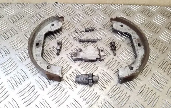 BMW X6 E71 Handbrake/parking brake pads 