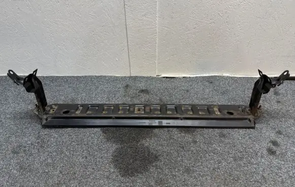 Volvo XC60 Bottom radiator support slam panel 31265124