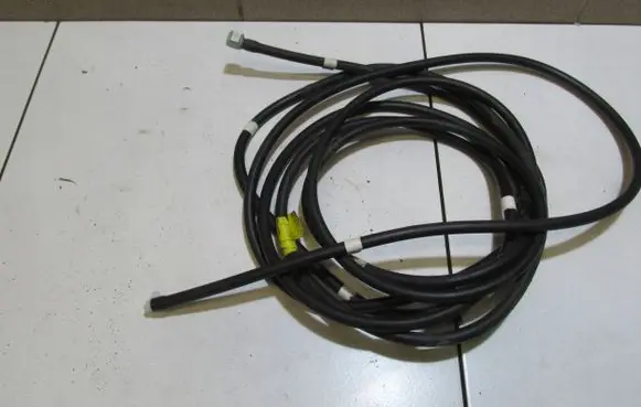 Ford Focus Rear window washer fluid hose 