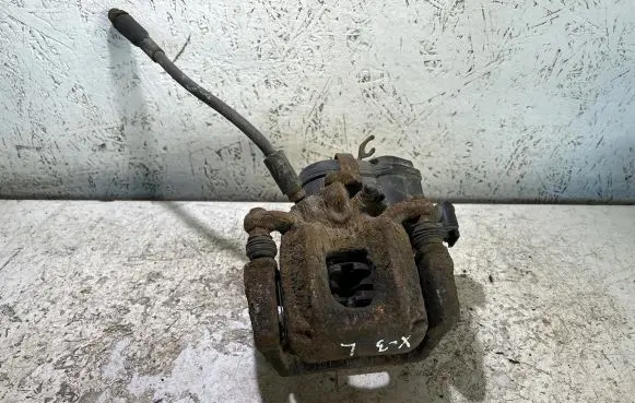 BMW X3 F25 Rear brake caliper