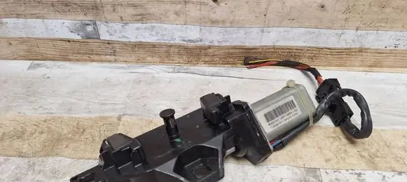 Tailgate/trunk/boot lock/catch/latch