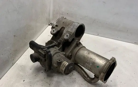 Renault Megane II EGR valve cooler 8200545260