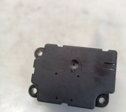 Peugeot 307 Air flap motor/actuator 18201045002