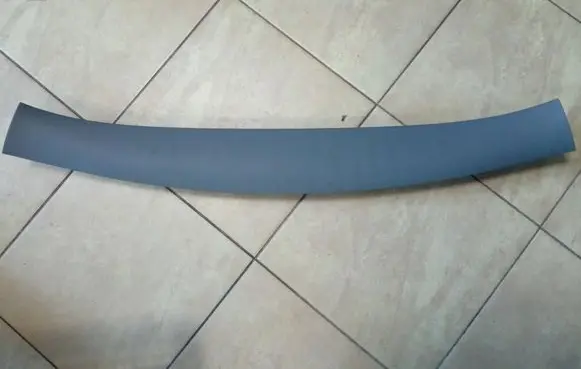 Renault Scenic II - Grand scenic II Tailgate trim 8200084297 NE12921