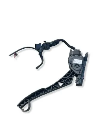 Volvo V70 Accelerator throttle pedal 30715175 6PV00954800