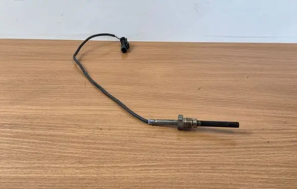 Volvo XC60 Exhaust gas temperature sensor 31431048