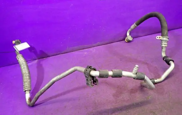 Volkswagen Golf IV Air conditioning (A/C) pipe/hose 