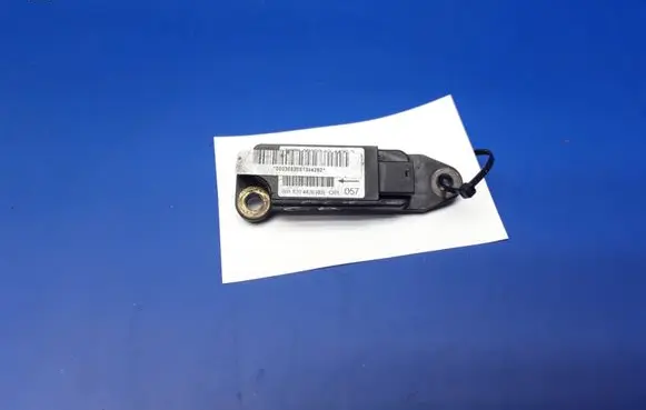 Mercedes-Benz CLK A209 C209 Airbag deployment crash/impact sensor 0018204426