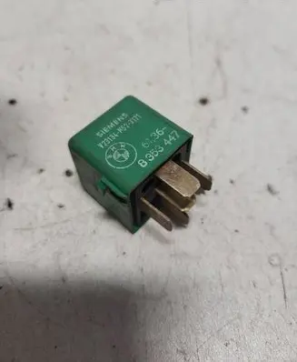BMW 3 E36 Other relay 8353447