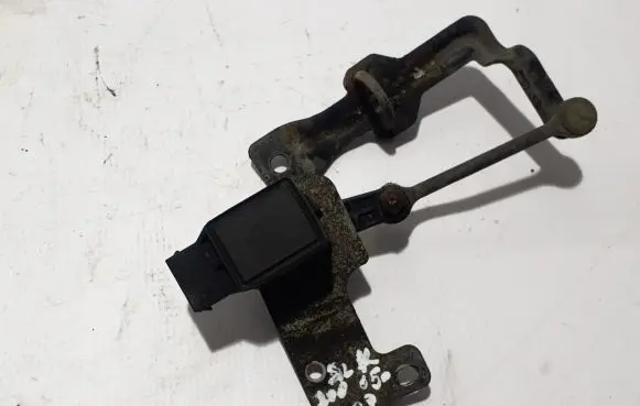Mercedes-Benz SLK R171 Air suspension front height level sensor A1713231040
