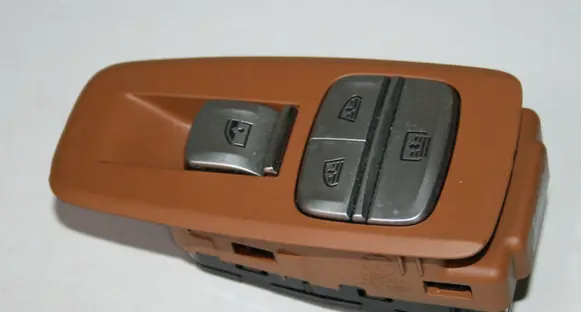 BMW 7 G11 G12 Electric window control switch 9382504