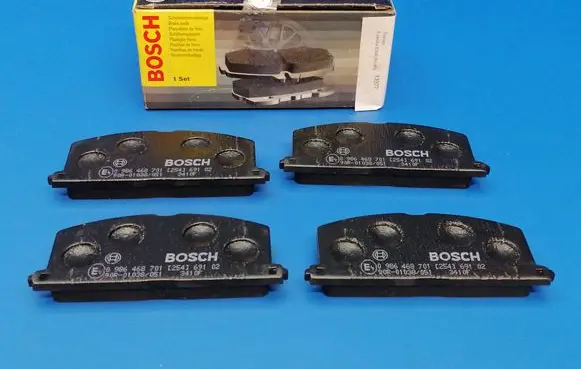 Toyota Corolla E100 Brake pads (front) 0986468701