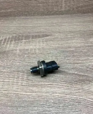 BMW 5 E39 Air pressure sensor 0281002788