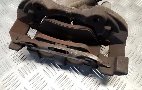 Mercedes-Benz R W251 Front brake caliper
