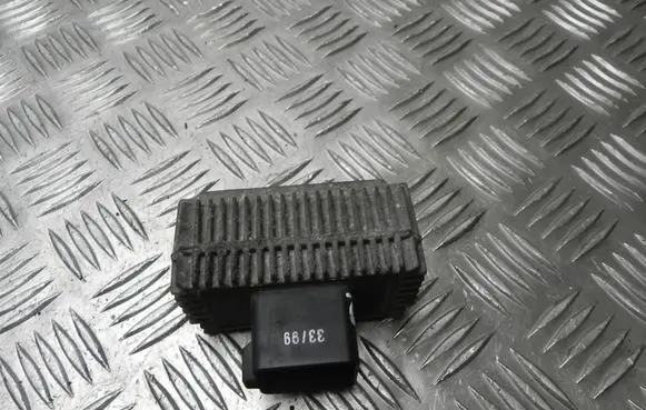 Opel Zafira A Glow plug pre-heat relay 51299008 VD18502