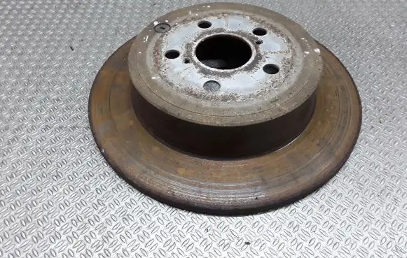Toyota Avensis T250 Rear brake disc
