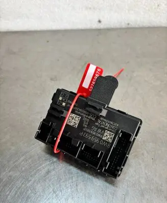 Audi A4 S4 B9 Trunk lid opening control unit 