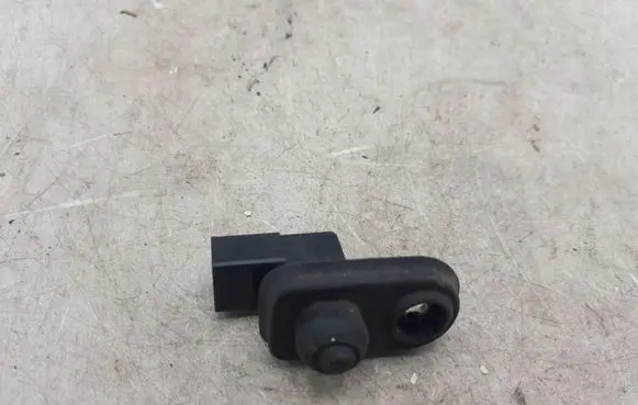 Mitsubishi Outlander Front door sensor coupe NOCODE