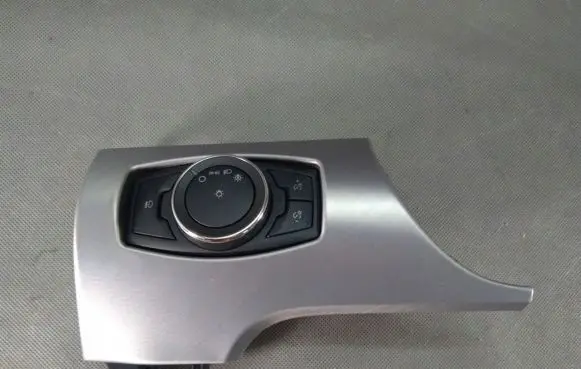 Ford Mustang VI Light switch FR3B13D168