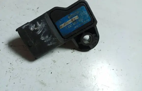 Audi A4 S4 B7 8E 8H Air pressure sensor 0281002437