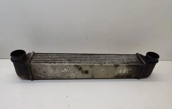 BMW 5 E39 Intercooler radiator 2247359 17512247359
