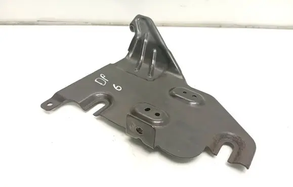 Volkswagen PASSAT B7 Webasto auxiliary heater mount bracket 3C0815948 9009104A