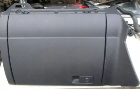 Volkswagen Golf VII Glove box 5G1857097AAvw