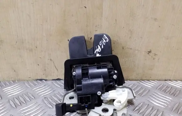 Audi Q5 SQ5 Tailgate/trunk/boot lock/catch/latch 8R0827505