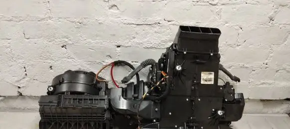 Interior heater climate box assembly