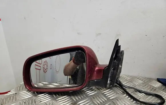 Volkswagen PASSAT B5 Front door electric wing mirror 3B0857933
