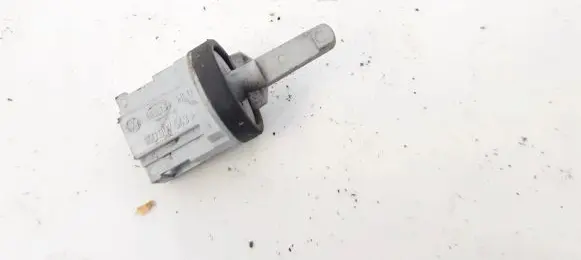Volkswagen Golf V Interior temperature sensor 1k0907543a