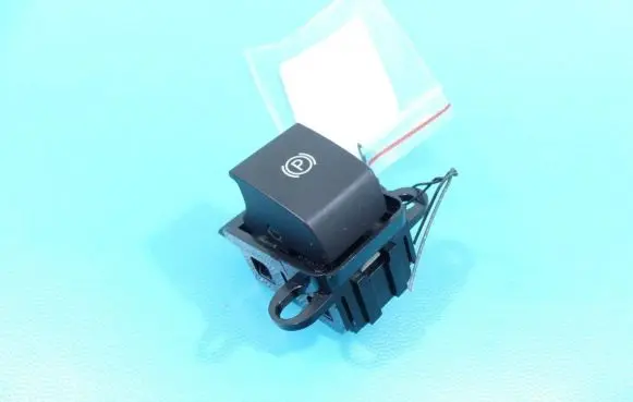 Chevrolet Captiva Handbrake/parking brake auto hold switch 20787804 IMPRK1341255