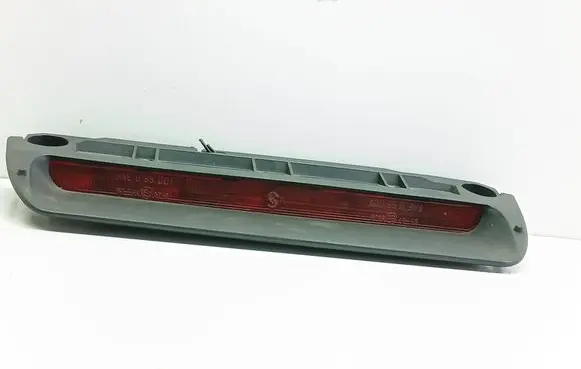 Citroen C5 Third/center stoplight 9632647280