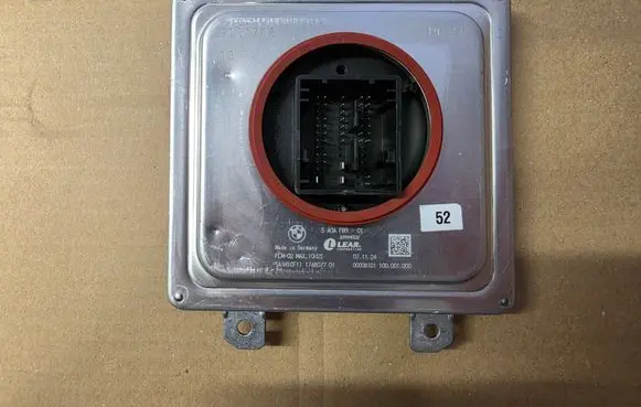 BMW 4 G22 G23 G24 G26 Voltage converter/converter module 5A0AFB901