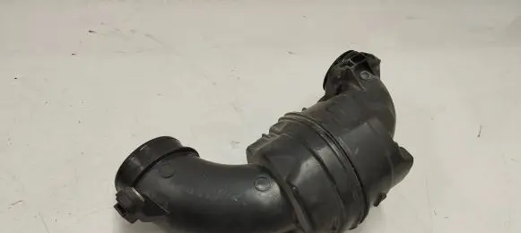 Intake resonator