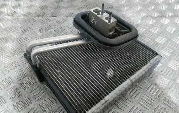 Mercedes-Benz CLA C117 X117 W117 Air conditioning (A/C) radiator (interior) 2468300084