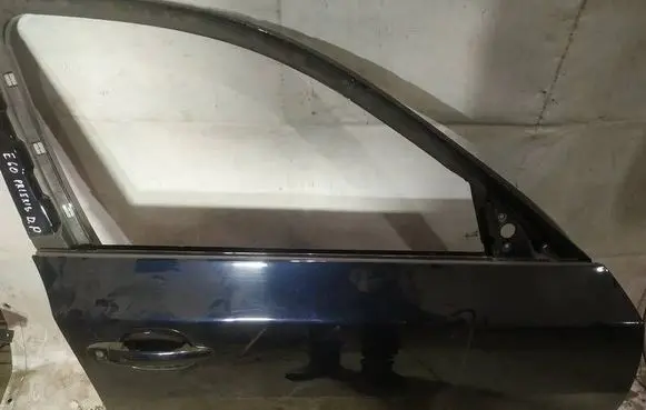 BMW 5 E60 E61 Front door melynos